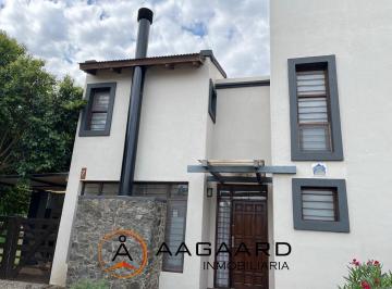 Casa · 150ha · 3 Dormitorios · 1 Cochera · Apto Credito Villa Belgrano Casa en Housing 3d Venta