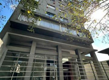 Oficina comercial · 42m² · 2 Ambientes · 1 Cochera · Departamento - San Miguel