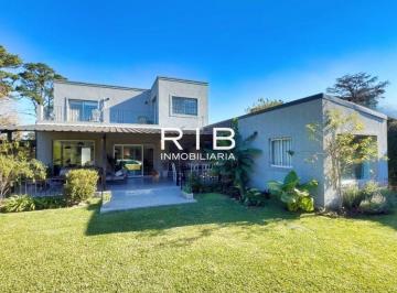 Casa de 5 ambientes, Pilar · Excelente Propiedad Moderna - Acepta Financiación - Los Mirasoles