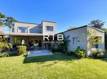 Casa de 5 ambientes, Pilar · Excelente Propiedad Moderna - Acepta Financiación - Los Mirasoles