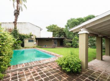 Casa · 231m² · 9 Ambientes · 3 Cocheras · Venta Casa en Quintas de Arguello, Córdoba
