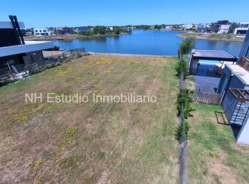 Terreno , Pilar · Lote en Venta San Sebastian con Fondo a La Laguna