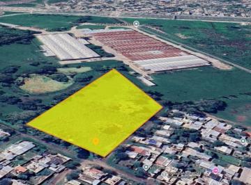 Terreno · 13726m² · Fraccion 13726 en Esquina - Virrey del Pino