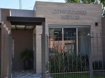 PH · 165m² · 7 Ambientes · 2 Cocheras · Venta de Consultorios C/laboratorio Merlo