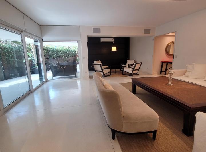 Departamento · 271m² · 5 Ambientes · 2 Cocheras