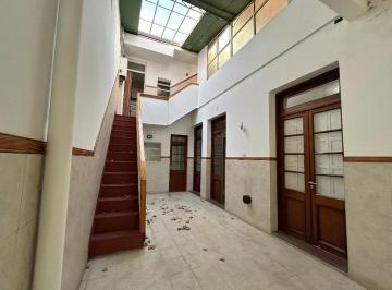Casa · 130m² · 3 Ambientes · 1 Cochera · Casas - Casa - Villa Ortuzar, Capital Federal