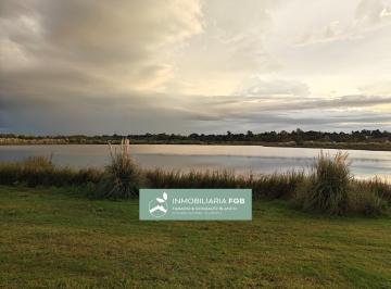 Terreno · 900m² · Lote Al Rio con Gran Espejo en Venta en El Naudir Delta, Escobar