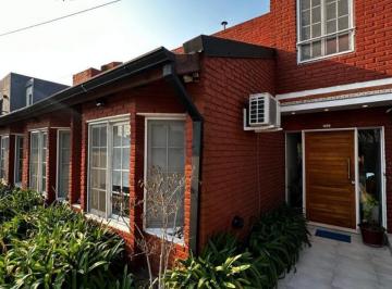 Casa · 190m² · 6 Ambientes · 2 Cocheras · Casa en Venta en Venado 1