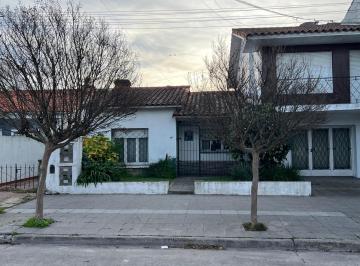 Casa · 186m² · 6 Ambientes · Venta Casa 7 Ambientes Villa Primera