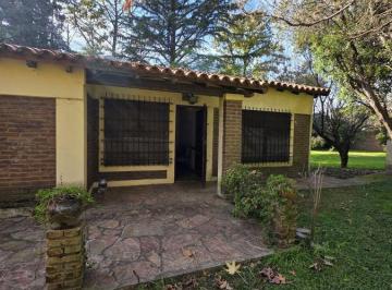 Casa · 100m² · 3 Ambientes · Hermosa Casa en Venta