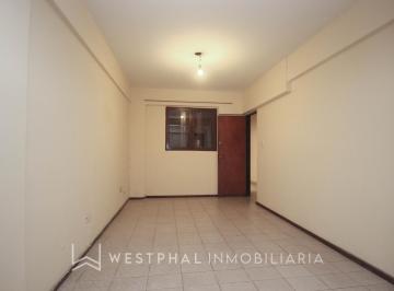 Departamento · 65m² · 4 Ambientes · - Alquiler - Departamento 2 Dorm. con Patio en Microcentro