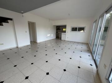 Casa · 160m² · 4 Ambientes · 2 Cocheras · Casa - Las Corzuelas