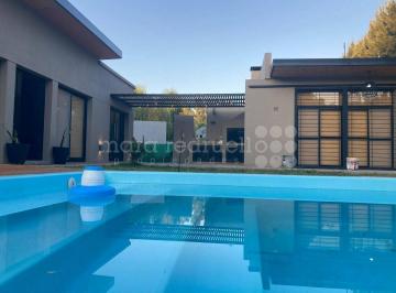 MRE-MRE-2366_2 · Venta Casa Chascomus Cerca Laguna Impecable 2 Dorm, Casa Huespedes, Parque, Arbol