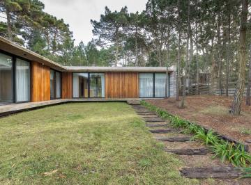 Casa de 5 ambientes, Pinamar · Casa en Venta en Alamos Pinamar
