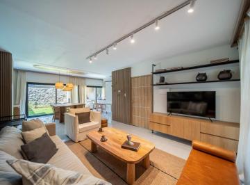 Foto · Dúplex en Venta en One Housing Nobu Town 3 Dorm, Patio y Apto Crédito