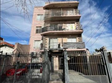 Departamento · 60m² · 3 Ambientes · 1 Cochera · Departamento de 3 Ambientes con Cochera en Alquiler