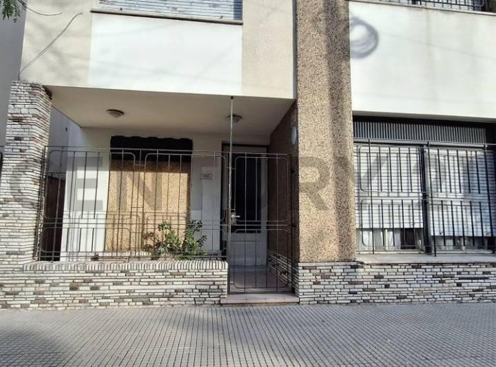 Casa en venta en Liniers · 5 ambientes