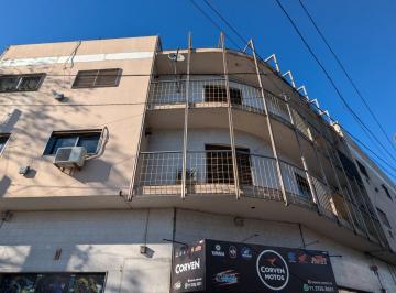 Departamento · 74m² · 3 Ambientes · Excelente Departamento de 3 Amb. Temperley