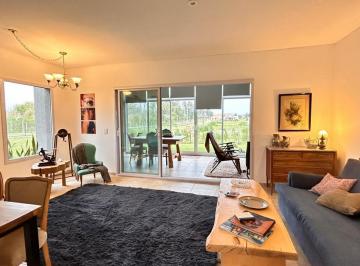 Casa · 140m² · 4 Ambientes · Propiedad en Una Sola Planta