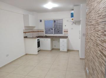 Departamento · 32m² · 2 Ambientes · 1 Cochera · Departamento en Venta de 2 Ambientes con Cochera en Caseros Centro