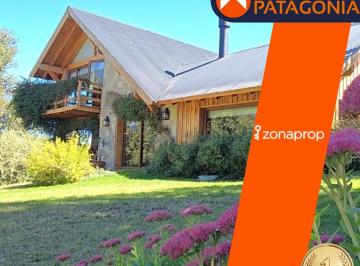 Casa de 5 ambientes, San Martín de los Andes · Casa en Venta en San Martín de Los Andes Barrio Peñón del Lolog