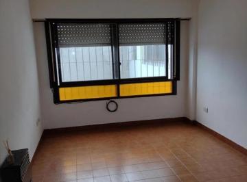 Departamento · 42m² · 4 Ambientes · Departamento en Venta - 1 Dormitorio 1 Baño - Ringuelet