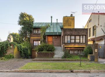 Frente · Casa en Don Bosco - Excelente Ubicación