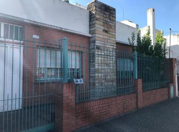Casa · 120m² · 4 Ambientes · 2 Cocheras · Casa 4 Ambientes - Castelar Sur