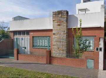 Casa · 120m² · 4 Ambientes · 2 Cocheras · Casa 4 Ambientes - Castelar Sur
