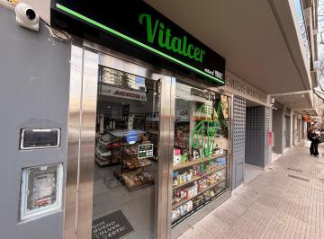 Local comercial · 54m² · Local de 54 m² Para Multiples Rubros! Zona Fleni Icba Oficinas - con Renta
