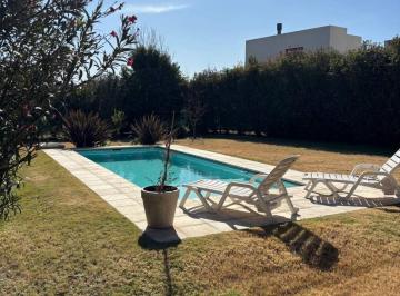 Foto · Manantiales Country Casa en Venta