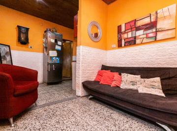 Casa · 117m² · 3 Ambientes · Casa en Venta en Lanus