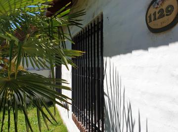 Casa de 8 ambientes, Neuquén · Rio Dulce N°1129 - Casa 3 Dorm. + Dependencia - Santa Genoveva!