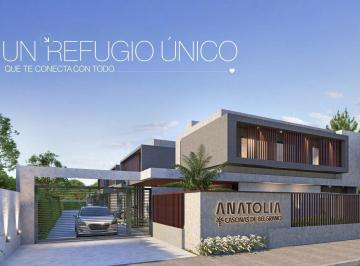 Casa · 205m² · 7 Ambientes · 2 Cocheras · Casonas Premiun en Villa Belgrano