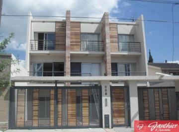 Departamento de 2 ambientes, Campana · Departamento en Alquiler de 1 Dormitorio en Campana