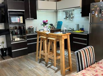 PH de 4 ambientes, Lomas de Zamora · Amplio Departamento de 3 Dorm..