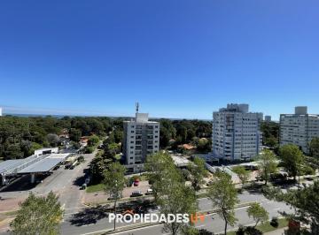 Foto1 · Apartamento de 3 Dorm. en Venta