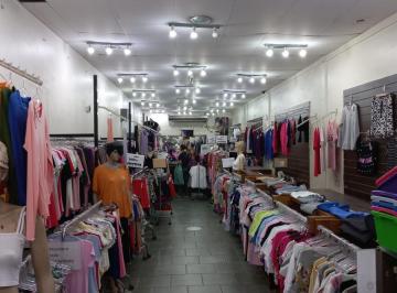 Local comercial · 197m² · 1 Ambiente · Local - Lomas de Zamora