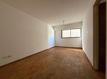 Departamento · 66m² · 5 Ambientes · Departamento Centro