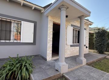 Casa · 113m² · 4 Ambientes · 1 Cochera · Descubre Esta Casa Apta Crédito en Villa Margarita