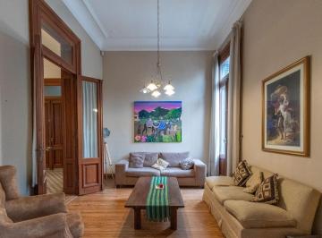 PH · 151m² · 5 Ambientes · PH en San Telmo