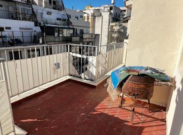 Departamento de 2 ambientes, Balvanera · Alquiler Departamento 2 Amb Gran Balcón Terraza $600.000 + Exp:$140.000