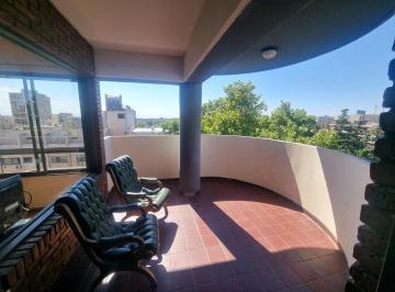 Departamento · 97m² · 3 Dormitorios · 1 Cochera · Departamento en Alquiler