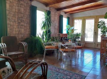 Casa de 10 ambientes, Bialet Massé · Venta de Casa + Local Comercial. U$83.000. - Excelente Ubicación. Bialet Massé.