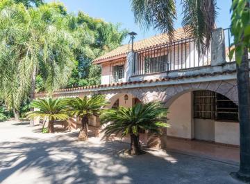 Casa · 650m² · 7 Ambientes · 3 Cocheras · Casa - Venta - 4 Dorm - Zona Sur