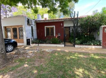 Casa de 3 ambientes, Lomas de Zamora · Chalet en Venta Lomas de Zamora