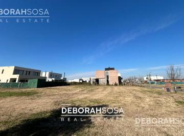 Terreno · 602m² · Terreno en Esquina Interno Puertos del Lago
