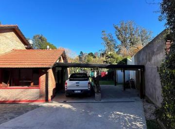 Casa · 163m² · 3 Ambientes · 1 Cochera · Casa en Venta - 2 Dorm. 2 Baños - 163 m² - Mar del Plata