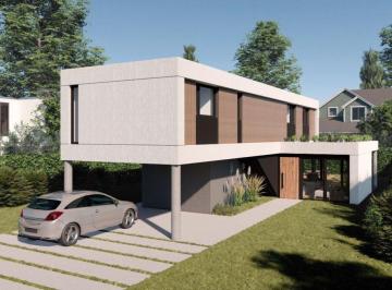 Casa · 173m² · 4 Ambientes · 1 Cochera · Venta – Casa 4 Amb a Estrenar en Vila Marina