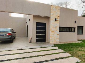 Casa · 124m² · 4 Ambientes · 1 Cochera · Casa Venta Praderas 57 Cañuelas 4 Ambientes Cocher